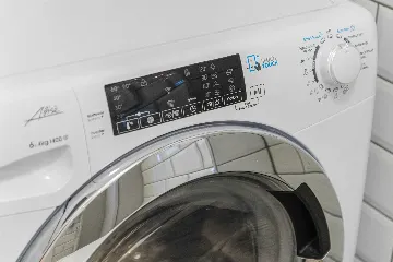 Zagreb One-Bedroom Apartment with Loggia