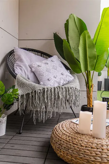 Zagreb One-Bedroom Apartment with Loggia