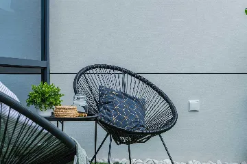 Zagreb One-Bedroom Apartment with Loggia