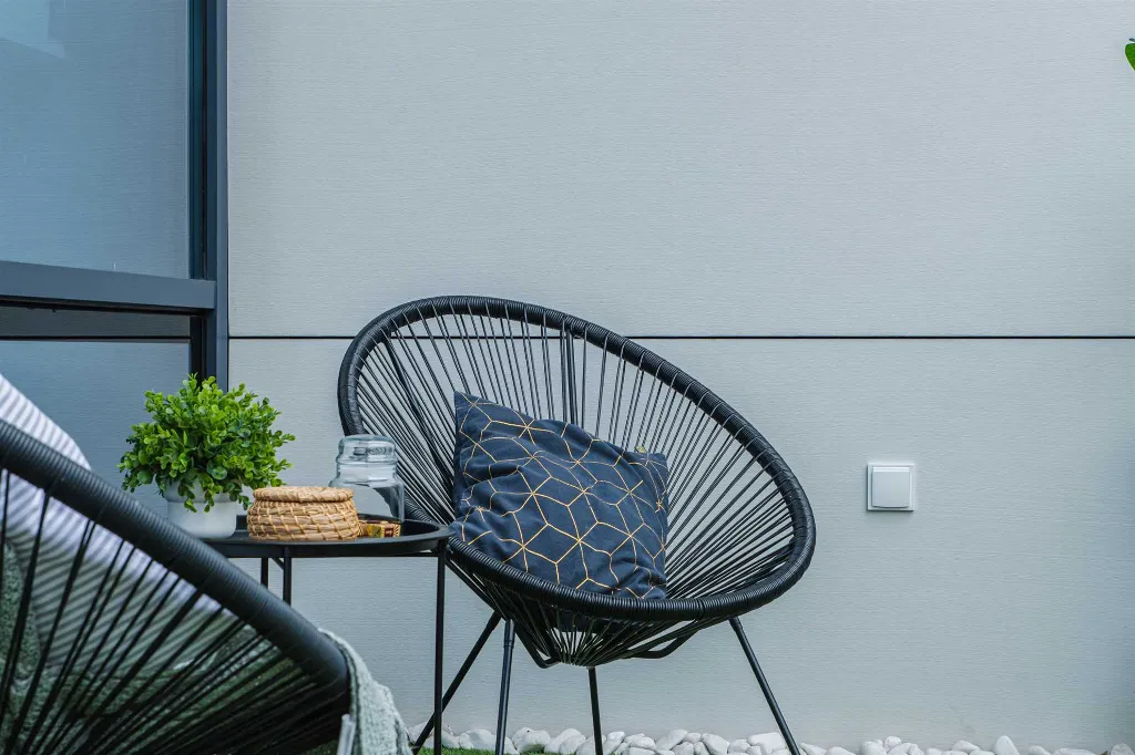Zagreb One-Bedroom Apartment with Loggia