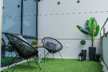 Zagreb One-Bedroom Apartment with Loggia