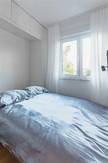 2-Bedroom Apartment in Zagreb for Up to 6 Guests