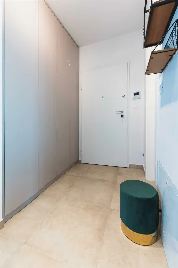 2-Bedroom Apartment in Zagreb for Up to 6 Guests