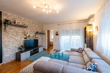 Zagreb Apartment with Private Parking for 4–6