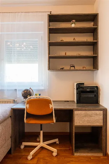 Zagreb Apartment with Private Parking for 4–6