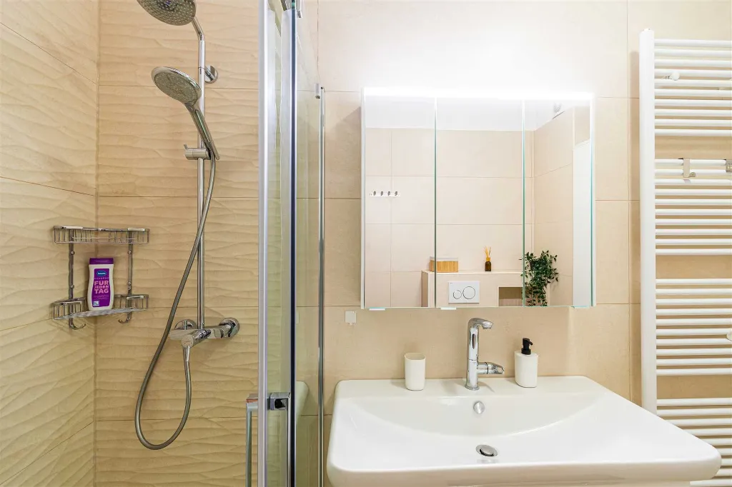 Zagreb Apartment with Private Parking for 4–6
