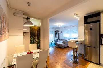 Zagreb Apartment with Private Parking for 4–6