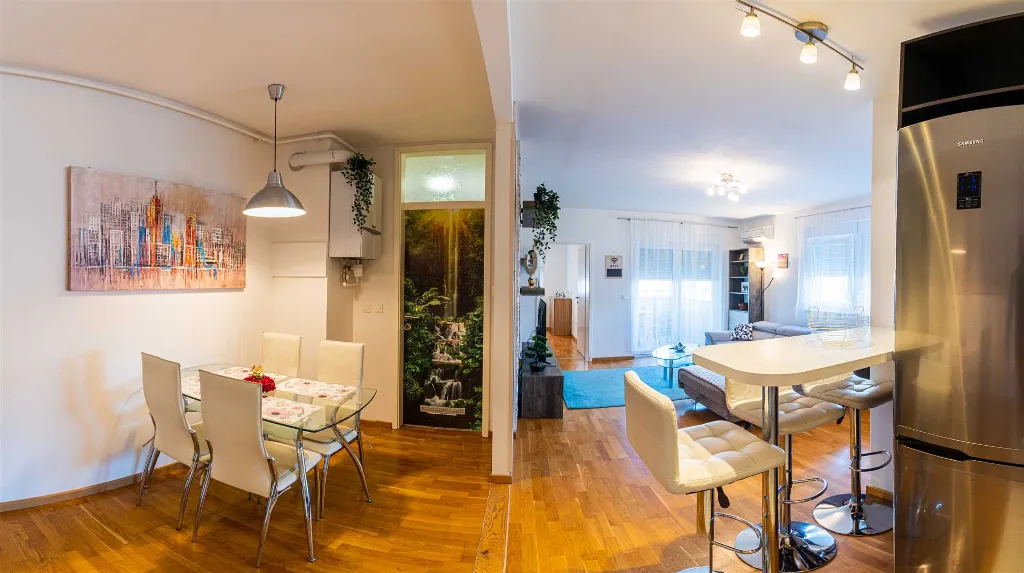 Zagreb Apartment with Private Parking for 4–6