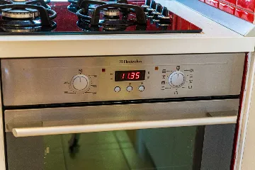 Zagreb Apartment with Private Parking for 4–6