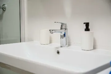 Zagreb Apartment with Loggia & Parking