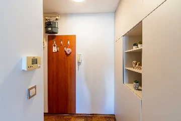 One-Bedroom Apartment with Loggia in Zagreb