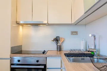 One-Bedroom Apartment with Loggia in Zagreb