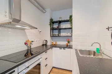 Zagreb Apartment with Separate Bedroom for 4