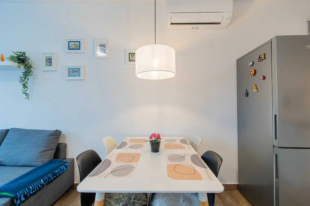 Zagreb Apartment with Separate Bedroom for 4
