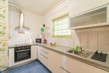 3-Bedroom Apartment in Zagreb with Balconies