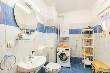 3-Bedroom Apartment in Zagreb with Balconies