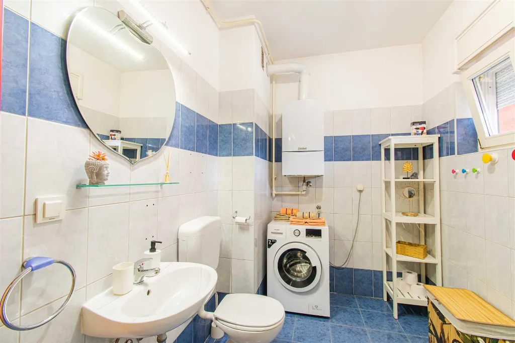 3-Bedroom Apartment in Zagreb with Balconies