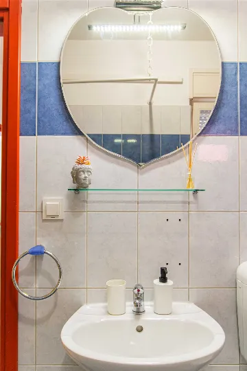 3-Bedroom Apartment in Zagreb with Balconies