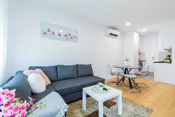 Zagreb Apartment with Separate Bedroom for 4 Guests