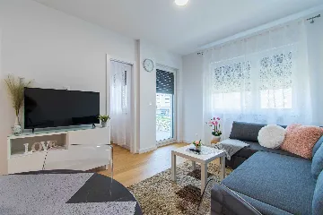Zagreb Apartment with Separate Bedroom for 4 Guests