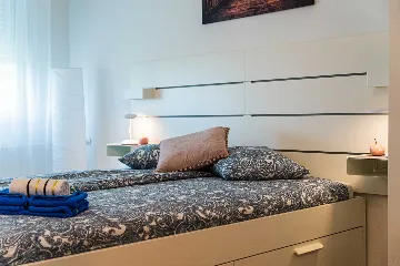 Zagreb Apartment with Separate Bedroom & Loggia