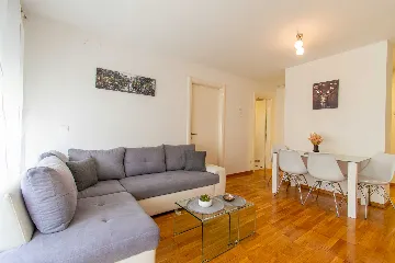1-Bedroom Apartment in Zagreb for Up to 4