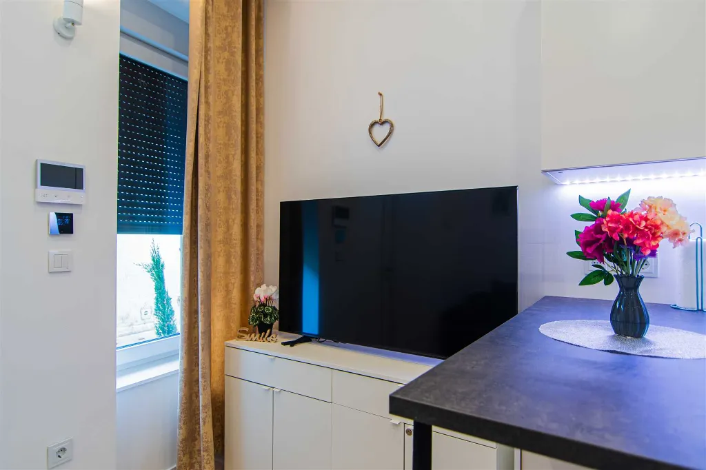 Zagreb City Center Apartment for Up to 4 Guests