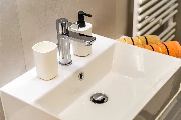 1-Bedroom Apartment in Zagreb for Up to 4 Guests