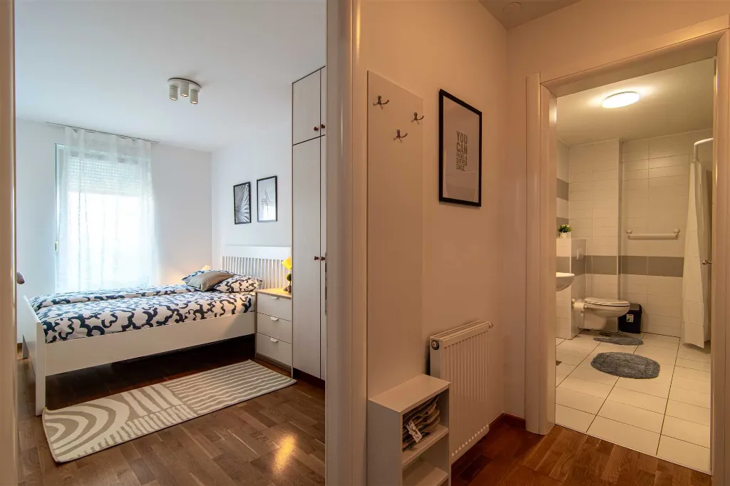 Zagreb Apartment with Separate Bedroom & Loggia