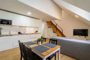 Zagreb City-Center Apartment for up to 4 Guests