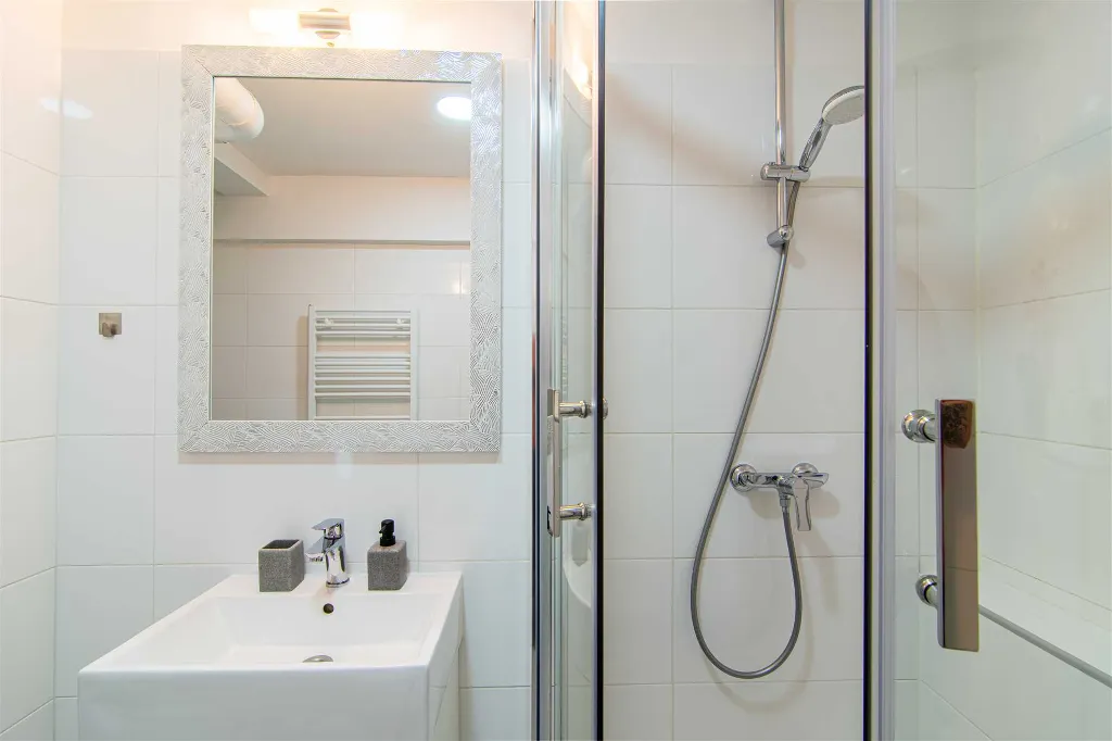 Zagreb City-Center Apartment for up to 4 Guests