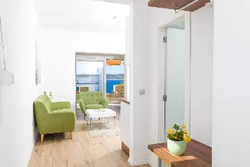 Two-Bedroom Apartment in Jelsa for 4 Guests