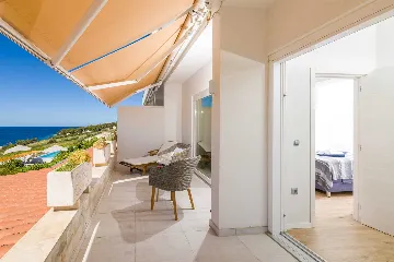 Two-Bedroom Apartment in Jelsa for 4 Guests