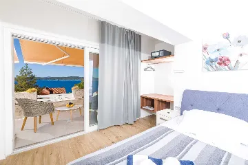Two-Bedroom Apartment in Jelsa for 4 Guests