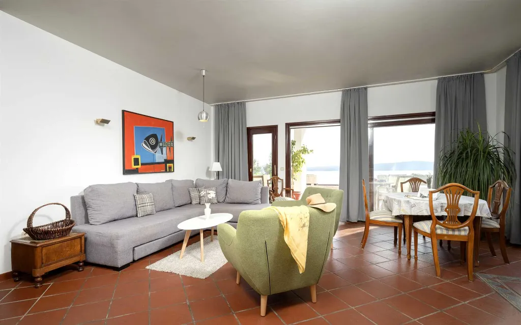 3-Bedroom Apartment in Jelsa, Croatia
