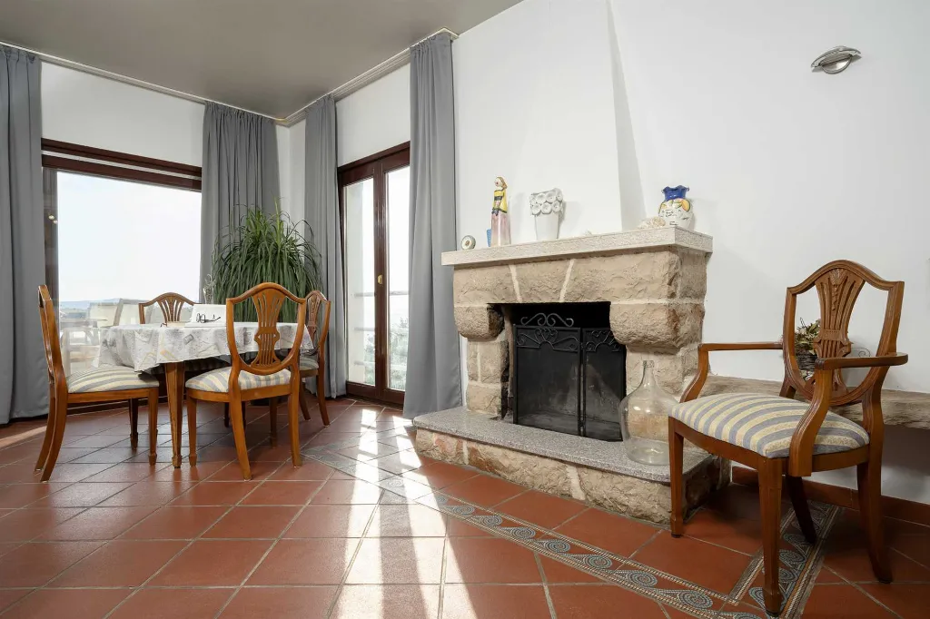 3-Bedroom Apartment in Jelsa, Croatia