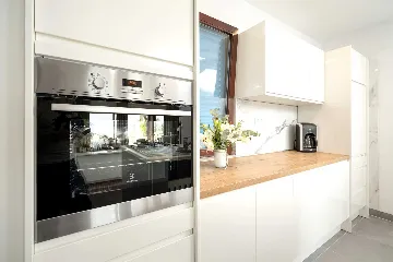 3-Bedroom Apartment in Jelsa, Croatia