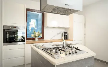 3-Bedroom Apartment in Jelsa, Croatia