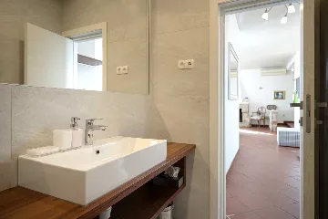 3-Bedroom Apartment in Jelsa, Croatia