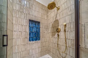 Postira Apartment for 2 with Pool & Breakfast