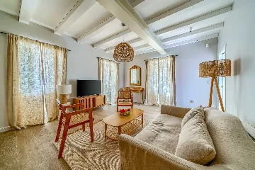 Postira Studio Apartment for 2 Guests