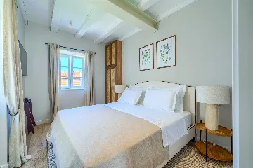 Postira Studio Apartment for 2 Guests