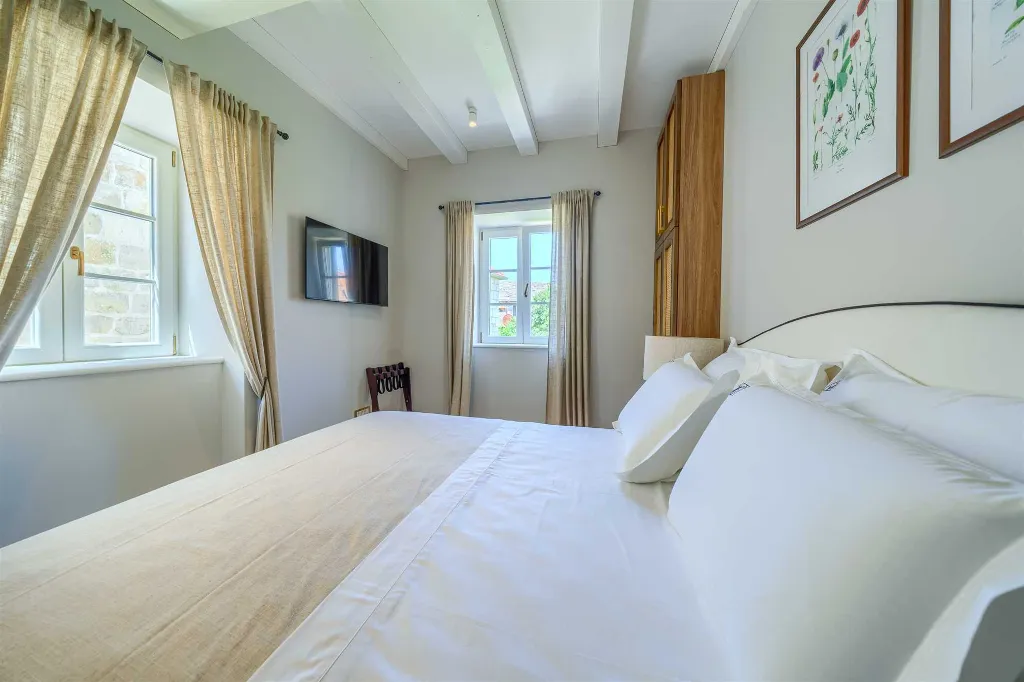 Postira Studio Apartment for 2 Guests
