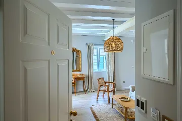 Postira Studio Apartment with Swimming Pool for 2