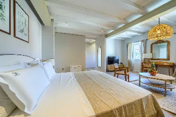 Postira Studio Apartment with Swimming Pool for 2