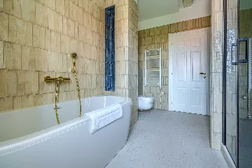 Studio Apartment in Postira for 2 with Pool