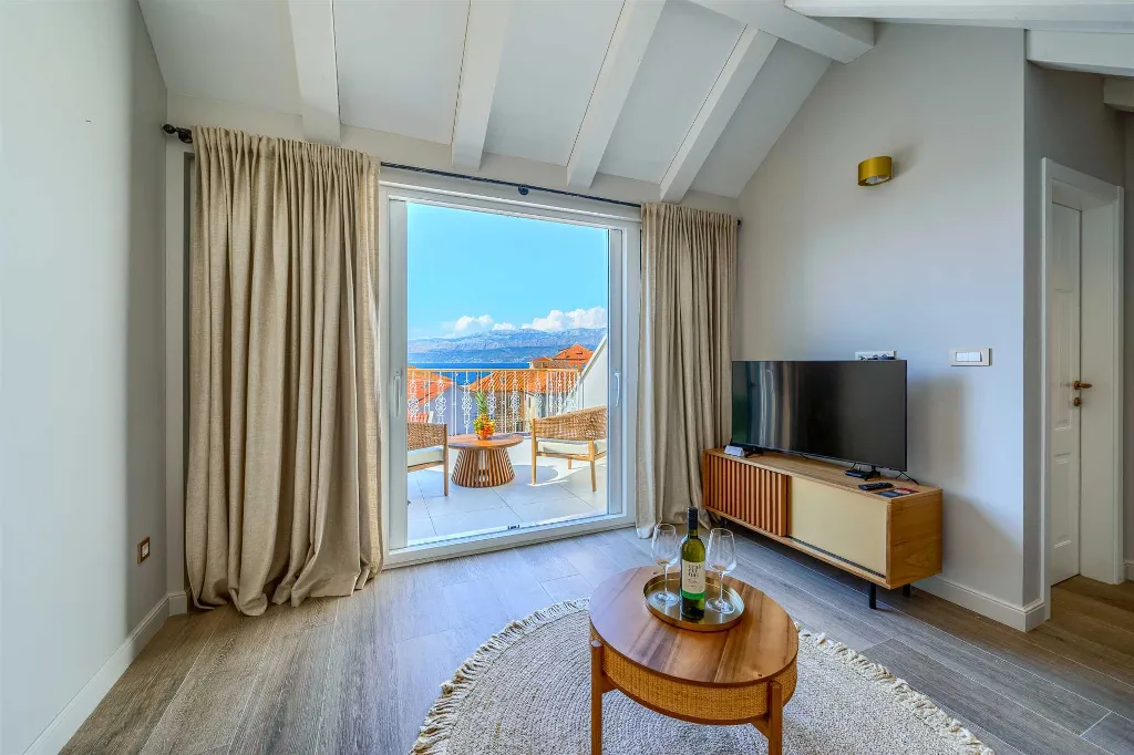 Studio Apartment in Postira for 2 Guests