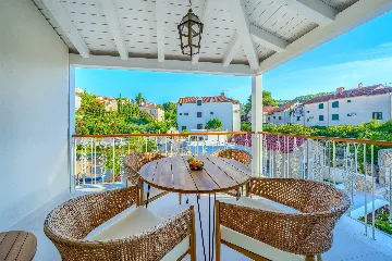 Postira 2-Bedroom Apartment with Private Terrace