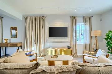 Postira 2-Bedroom Apartment with Private Terrace