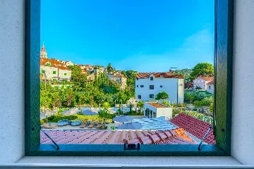 Postira 2-Bedroom Apartment with Private Terrace